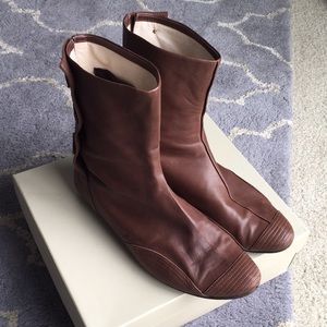 Ridiculously soft button brown booties